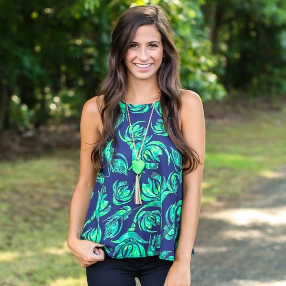 Everly Heart Of It Navy And Green Floral Top